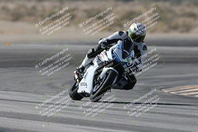 media/Nov-30-2025-TrackXperience (Sun) [[c0061d280f]]/3-Level 1/Session 4 (Turn 11)/